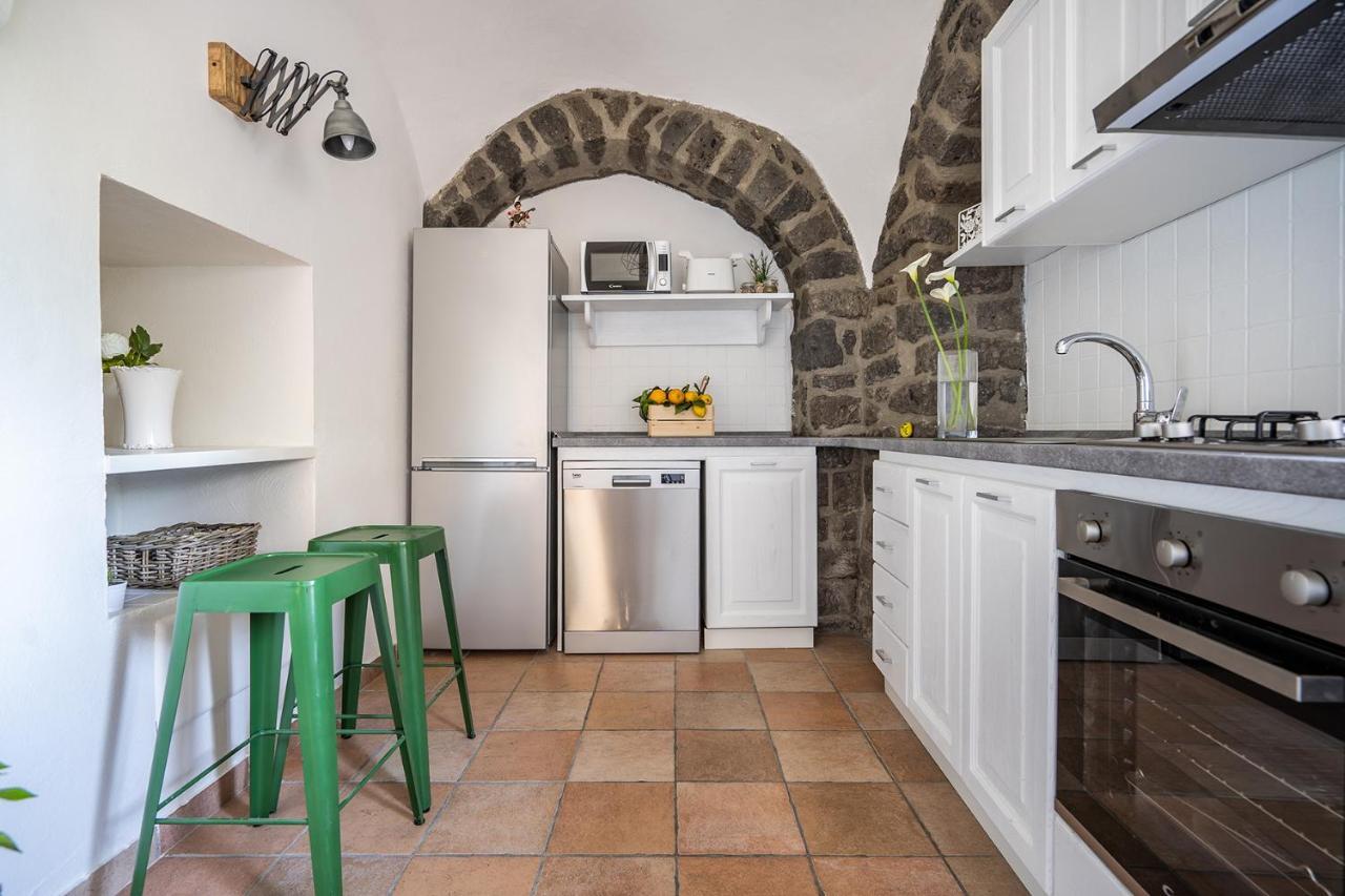 Nonna Carmela Apartment SantʼAgata sui Due Golfi Exteriör bild